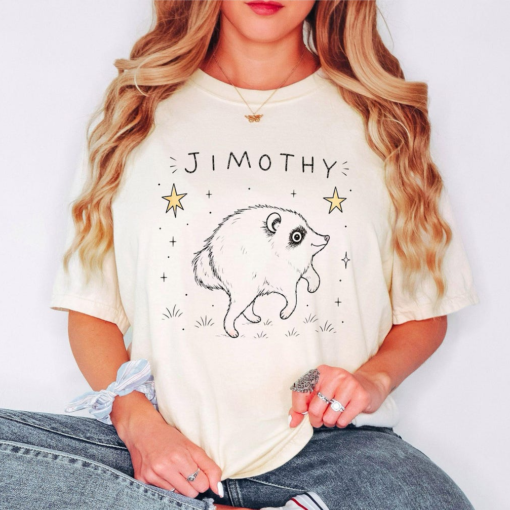 Cute Jimothy Raccoon Shirt, Famous Seattle Raccoon Tee, Short King Trash Panda Graphic T-Shirt, Funny Animal Lover Gift , Cute Baby Raccoon