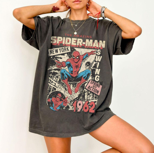 Vintage Amazing Spider-Man Shirt, Retro Marvel Comics Cover Tee, MCU Fan Gift, Spiderman 90s Graphic Tee, Marvel Trip Tee