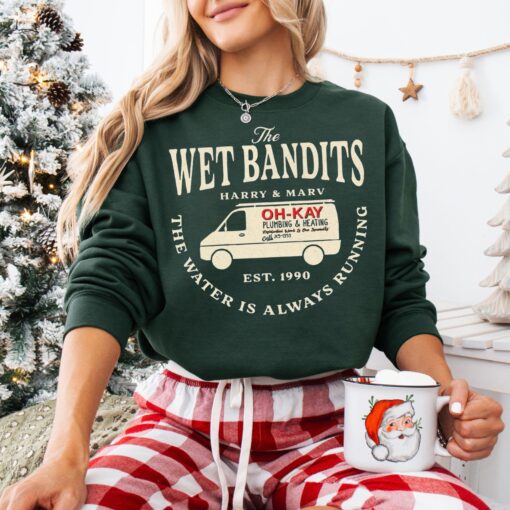 Wet Bandits Harry and Marv Sweatshirt, Home Alone Christmas Hoodie, 90s Christmas Movie Tee, Xmas Gift [FREESHIP US]